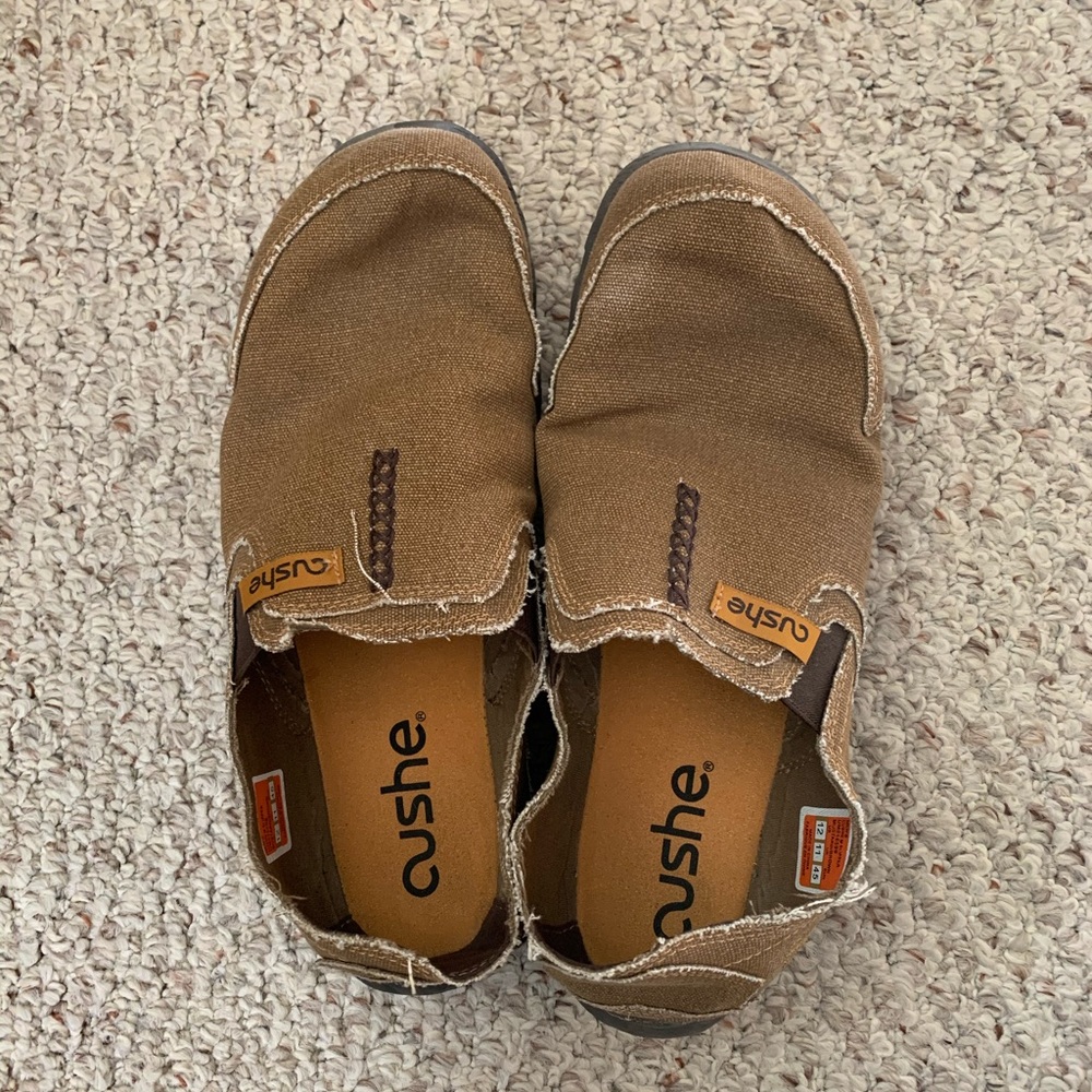 Men’s size 12 Cushe rock climbing shoes